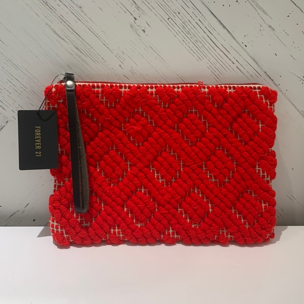 NWT Forever 21 Red Handbag/Clutch/Wristlet